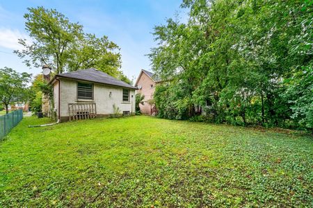 For Lease - 17 Pleasant Avenue Unit# BSMT, Toronto, Ontario - Photo 2