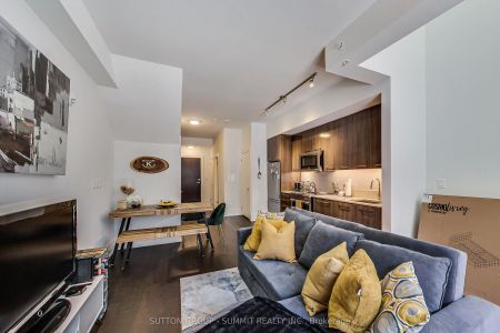 90 Niagara Street #110 - Photo 3