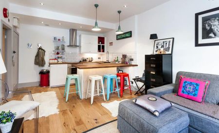 1 Bed Flat, Arundel Gardens, W11 - Photo 2