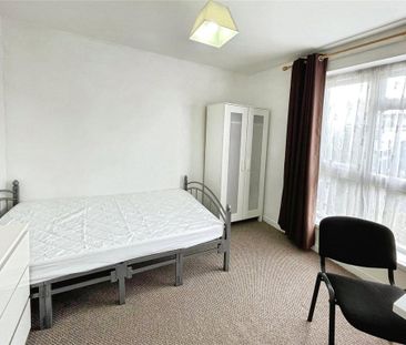 5 bedroom house to rent - Photo 3