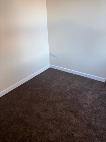 1 Bed Flat, Waylen Street, RG1 - Photo 5