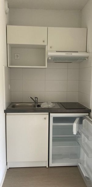 Location Appartement 1 pièce 22m² VILLENAVE D ORNON 33140 - Photo 1