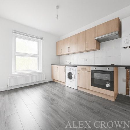 Studio to rent - Photo 3