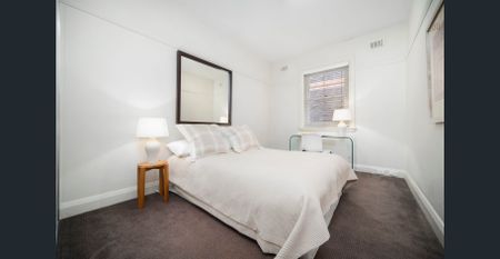 Light-Filled Art Deco Charm with Stylish Contemporary Updates - Photo 4