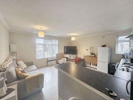 1 bedroom apartment to rent - Photo 2