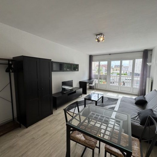 Appartement meublé avec parking - Photo 1