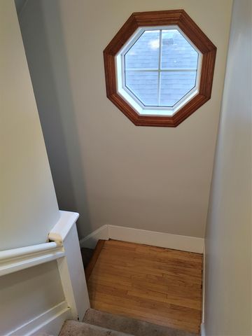 1937 TORONTO 3 BEDROOMS - Photo 3