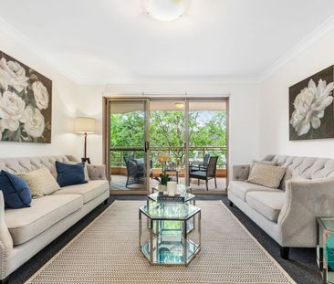LIGHT FILLED GROUND FLOOR UNIT - Photo 1
