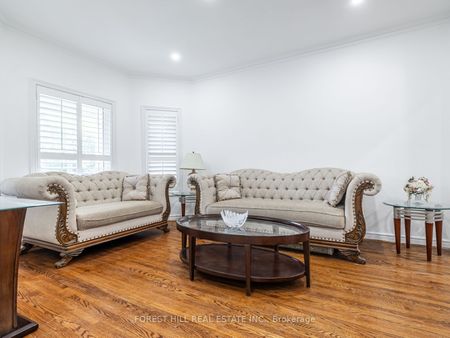 For Lease - 41 Cedar Springs Drive, Richmond Hill, Ontario - Photo 2