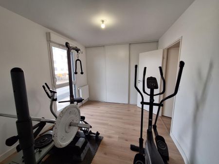 Location Appartement 3 pièces 67m² VILLENAVE D ORNON 33140 - Photo 4