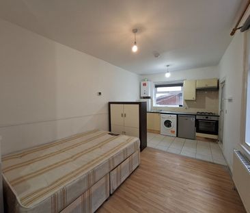 Studio Flat, St Margarets Avenue, N15 - Photo 6