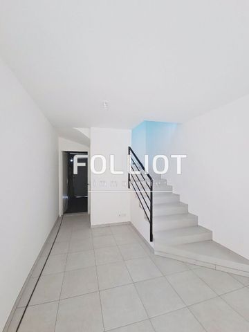 À louer : Appartement T4 entièrement rénovée ? Quartier Jeanne d'Arc, Fougères - Photo 5