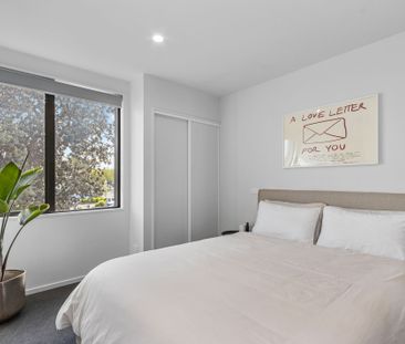 Walk to The City - Photo 3