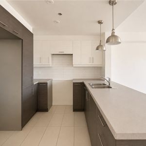 3 1/2 Spacieux En Promo à Ste-Foy - Photo 2