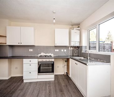 2 bedroom house to rent Hurst Grove, Bedford, Bedfordshire, MK40 - Photo 3