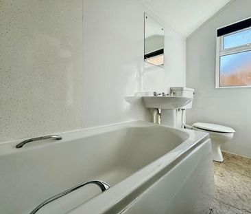 1 bedroom end of terrace house to rent - Photo 4