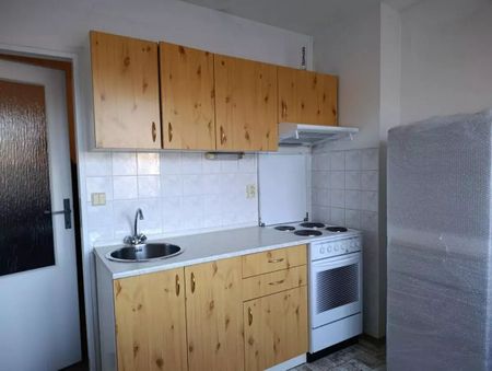 Pronájem bytu 1+1 - 34 m2 Kuřivody - Photo 3