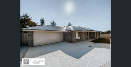 Near New Executive Style Home - Photo 2