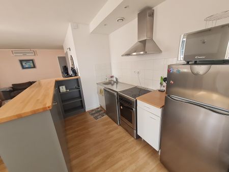 Location Appartement 3 pièces 73m² ANGOULEME 16000 - Photo 5