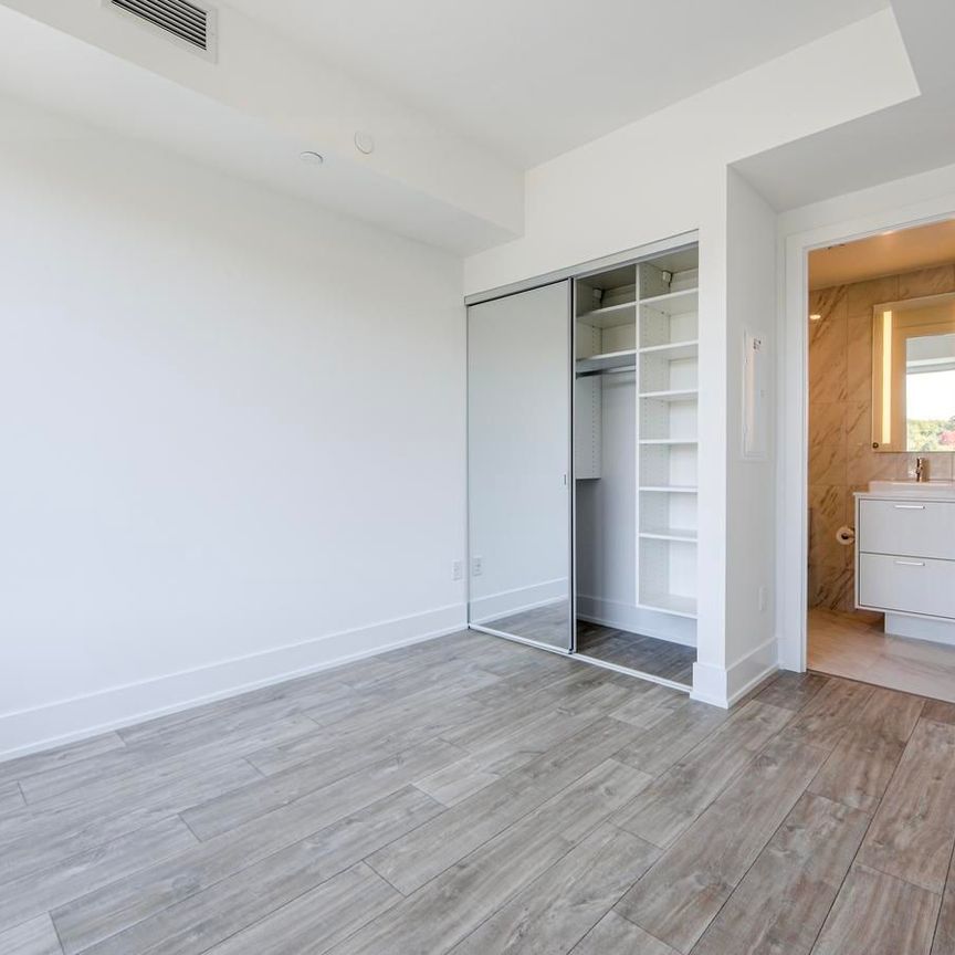 For Lease - 259 The Kingsway N/A Unit# 413, Toronto, Ontario - Photo 1