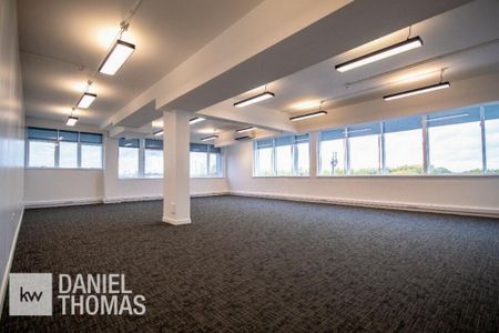 1 bedroom detached house to rent - Photo 3