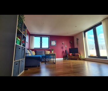 2 Bed Penthouse, Bramley Crescent, IG2 - Photo 1