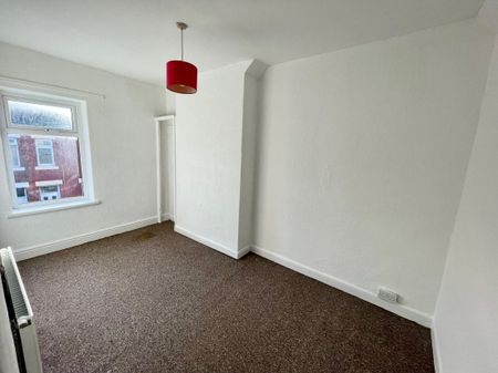 Merthyr Street, BARRY - Photo 2