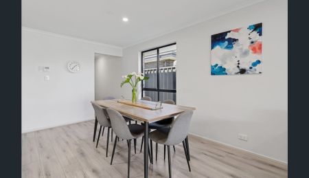 Modern Family Home in Prime Greenacres Location - Photo 4