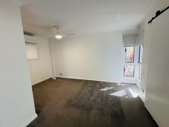 33 Soudan Street, Bardon QLD, Belconnen - Photo 1