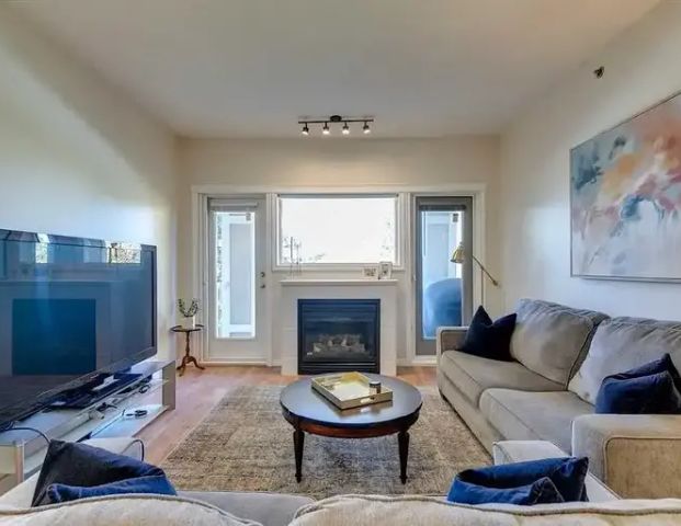 Quiet Glamorgan Condo | 311, 4507 45th St. SW, Calgary - Photo 1