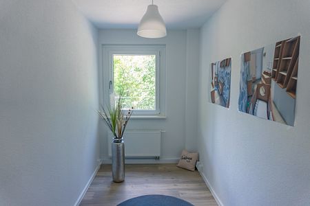 Attraktive 3-Raum-Wohnung mit Dusche und Wanne - Photo 3