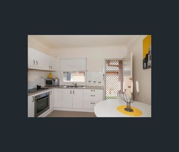 1/17 East Street, Warners Bay, NSW 2282 - Photo 4
