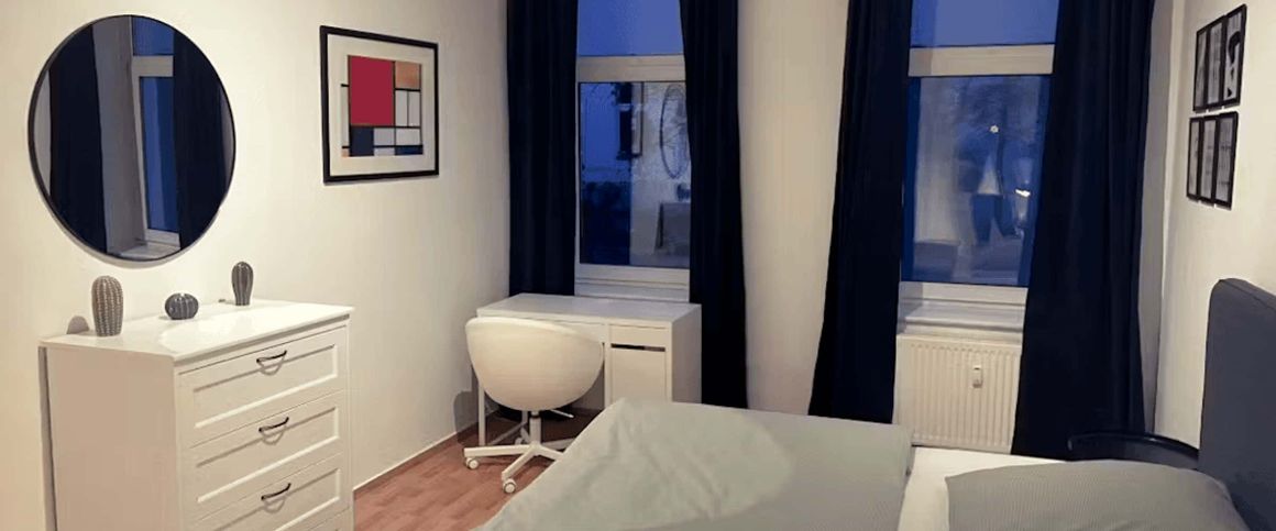 Schivelbeiner Straße - Balcony Room - Photo 1