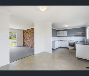 CONVENIENT, LOW-MAINTENANCE LIVING IN A PRIME LOCATION - Photo 4