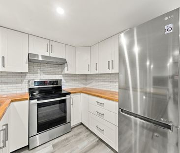 For Lease - 1052 Fennell Avenue Unit# LOWER, Hamilton, Ontario - Photo 2