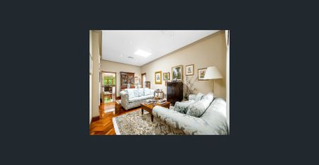 Stunning Character Home in Cul-De-Sac Location - Photo 2