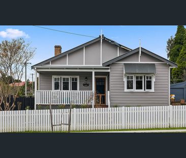 Apple Tree Cottage - Fully Furnished - Photo 2