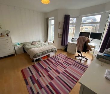 Claude Road, Cardiff - Photo 2