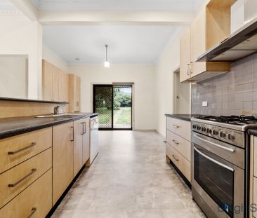 COZY HOME IN PRESTON - Photo 6