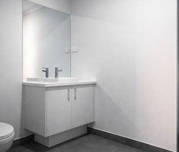 21 Goodwin Street, Thornhill Park VIC 3335 - Photo 5