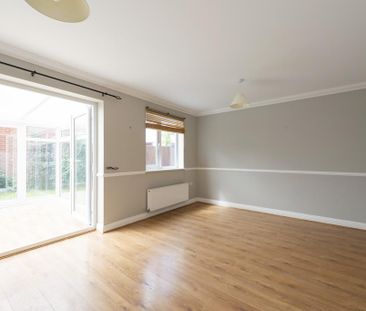 2 bedroom semi-detached house to rent - Photo 1