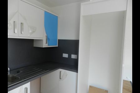 2 Bed Flat, Craven Street, CV5 - Photo 5