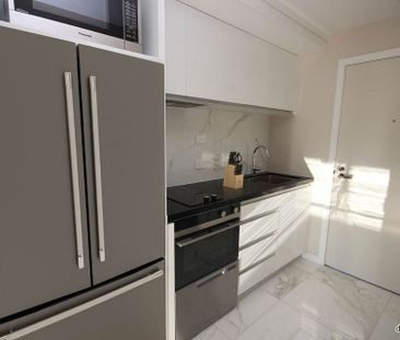 Great Location & Near New Apartment - Photo 3