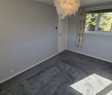 Tiverton Close, Oadby, LE2 - Photo 3