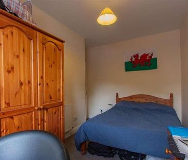 George Court, Roath, CF24 - Photo 1