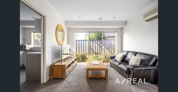 Modern Comfort and Privacy in a Prime Frankston Pocket - Photo 1