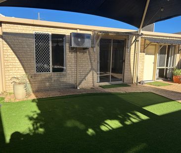 Leeming - Photo 6