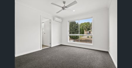 Spacious 3 Bed Room Town House - Photo 5