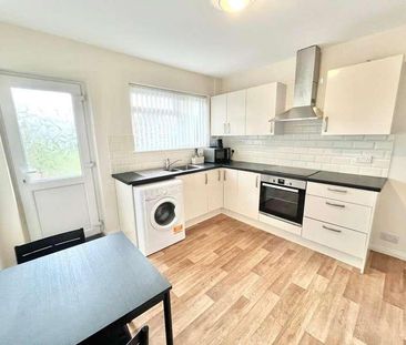 Waterford Road, Shoeburyness, Southend-on-sea, Essex, SS3 - Photo 2