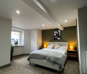 Alexandra Road Studio 1 - Photo 1